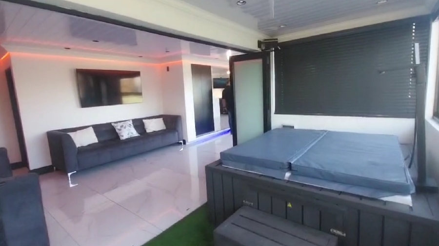4 Bedroom Property for Sale in Worcester Rural Western Cape